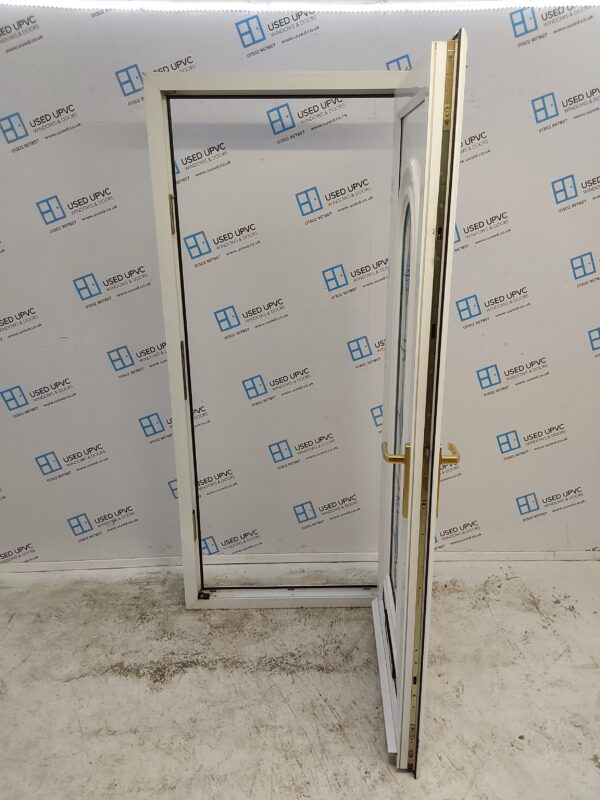 Used White Upvc Front Door 920mm x 2055mm (Reduce To 905mm) C7D070 - Image 3