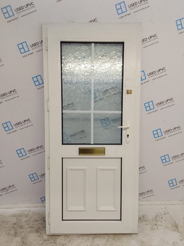 Used White Upvc Front Door 920mm x 2045mm C7D071 - Image 2