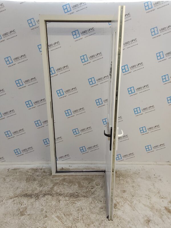 Used White Composite Front Door 900mm x 2125mm 0355 - Image 3