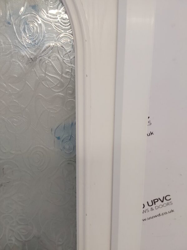 Used White Composite Front Door 890mm x 2085mm 0595 - Image 11