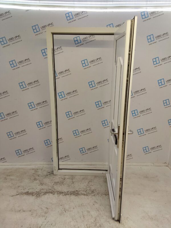 Used White Upvc Front Door 920mm x 2065mm C6D020 - Image 3