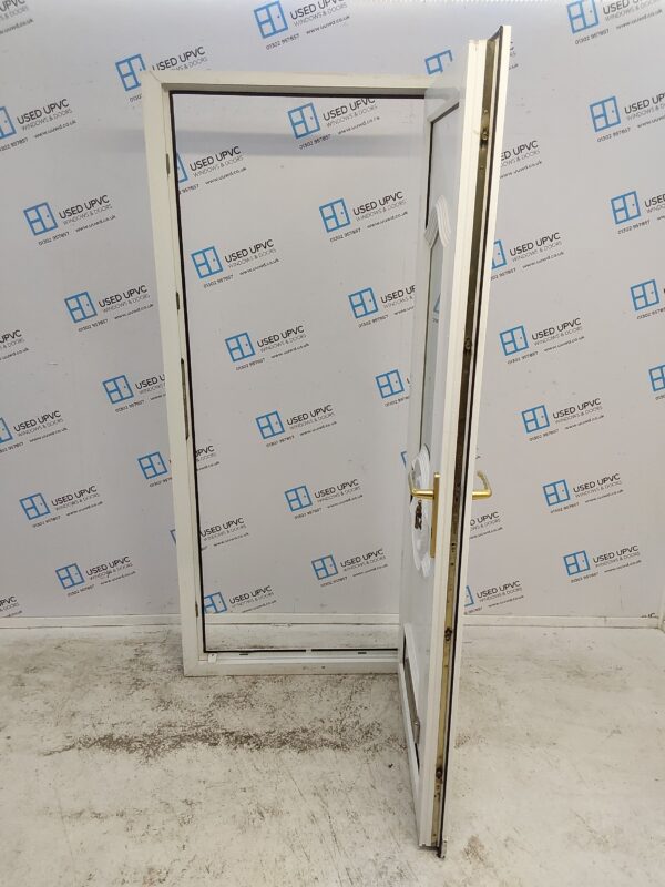 Used White Upvc Front Door 890mm x 2040mm C6D066 - Image 3