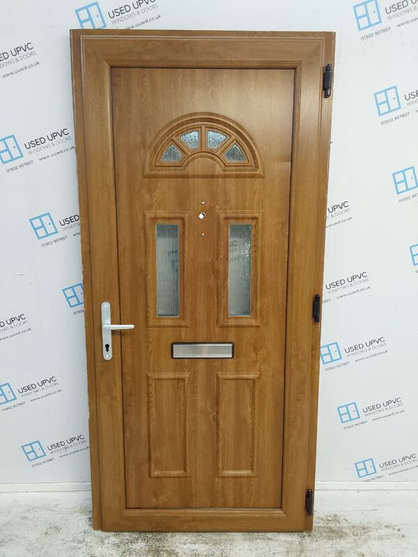 Used Oak Upvc Front Door 980mm x 2080mm C7D072 - Image 2