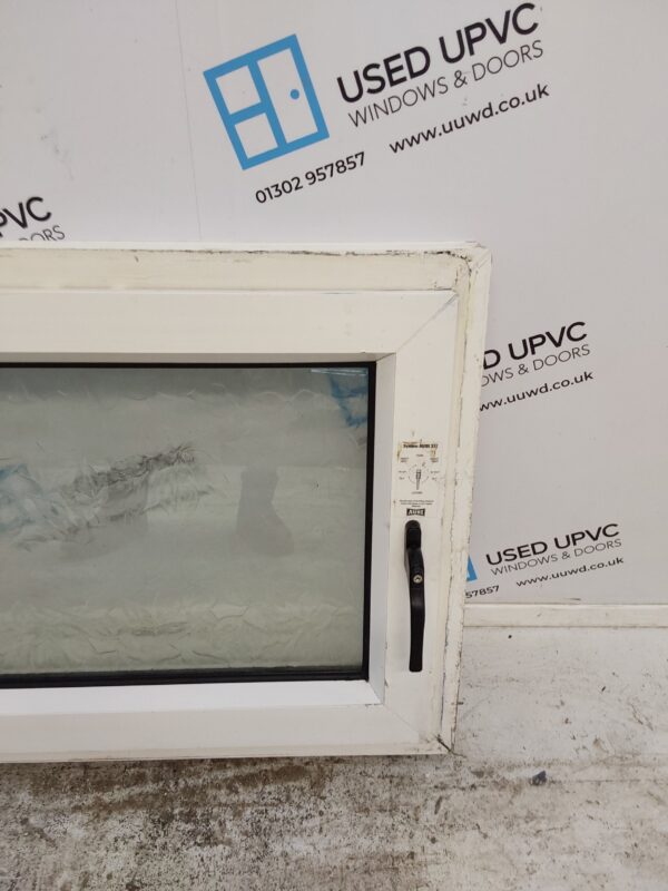 Used White Upvc Tilt And Turn Window 910mm x 635mm C4B021 - Image 10