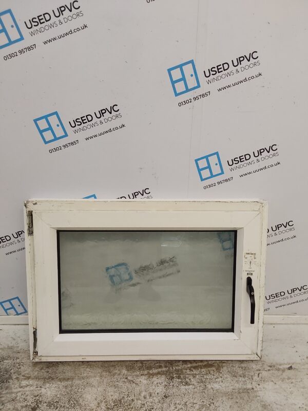 Used White Upvc Tilt And Turn Window 910mm x 635mm C4B021 - Image 2