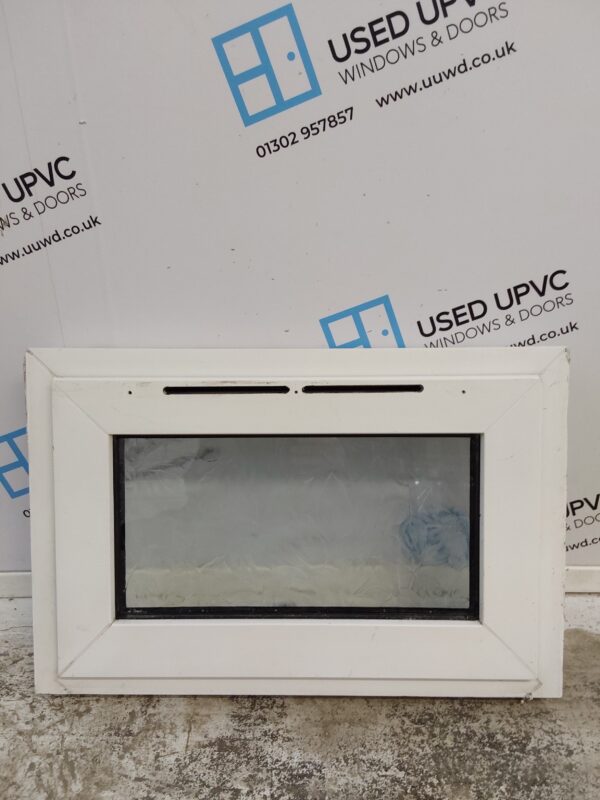 Used White Upvc Window 640mm x 415mm W0375