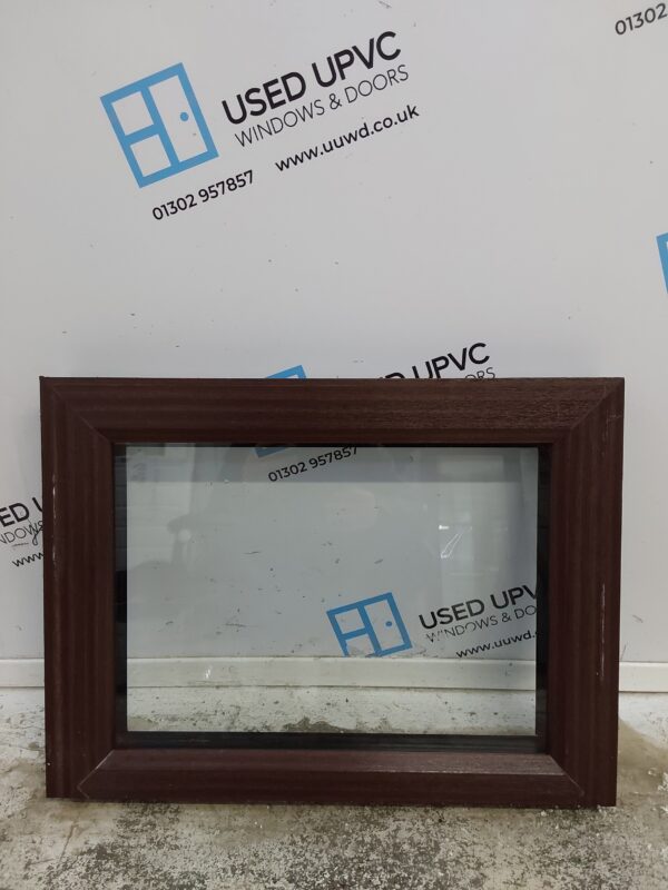 Used Woodgrain Upvc Window 625mm x 470mm W0393