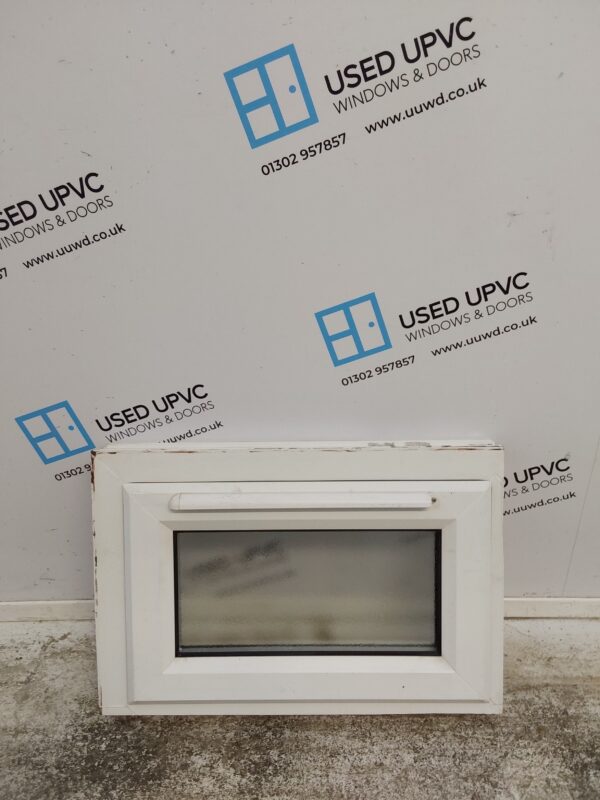 Used White Upvc Window 625mm x 415mm W0441