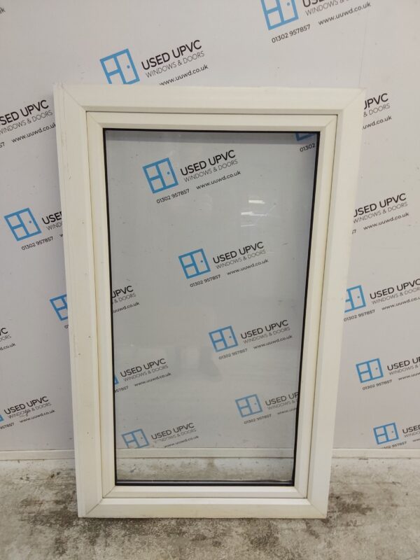 Used White Upvc Tilt And Turn Window 905mm x 1470mm (Reduce To 890mm) LW0098