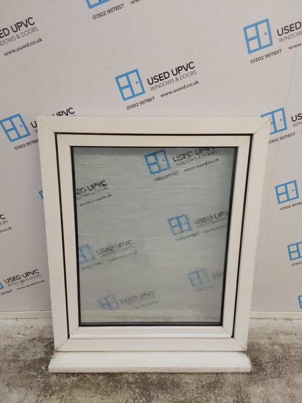 Used White Upvc Tilt And Turn Window 890mm x 1090mm C5001