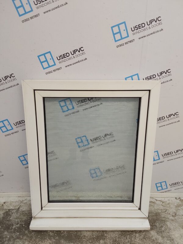 Used White Upvc Tilt And Turn Window 900mm x 1085mm (Reduce To 890mm) C4A022