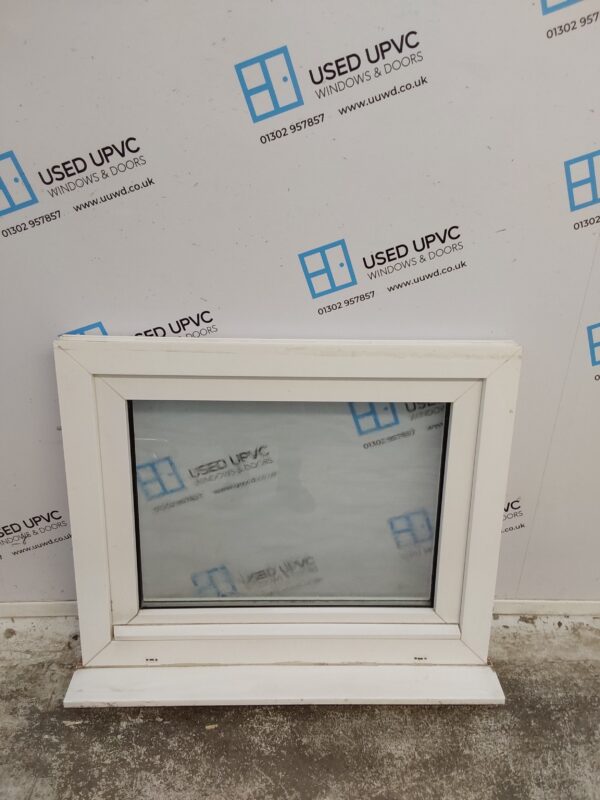 Used White Upvc Tilt And Turn Window 890mm x 755mm C2111