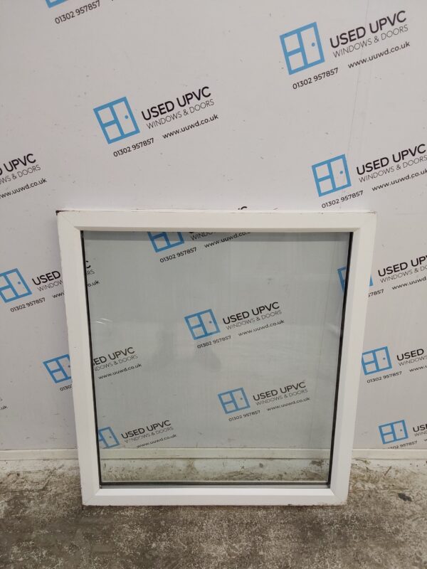 Used White Upvc Window 870mm x 970mm C4A003