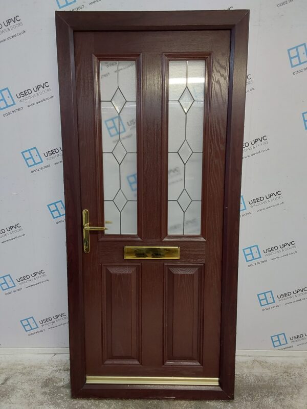 Used Rosewood Composite Front Door 920mm x 2045mm C7D017