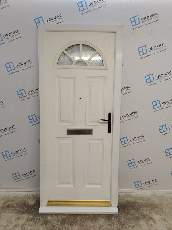 Used White Composite Front Door 920mm x 2100mm (Reduce To 890mm) 0455