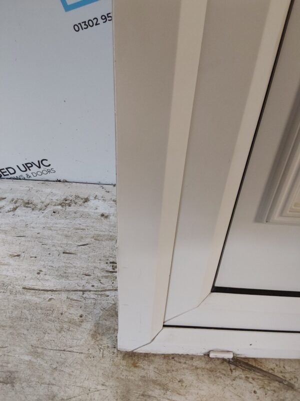 Used White Upvc Front Door And Toplight 880mm x 2570mm 0554 - Image 9