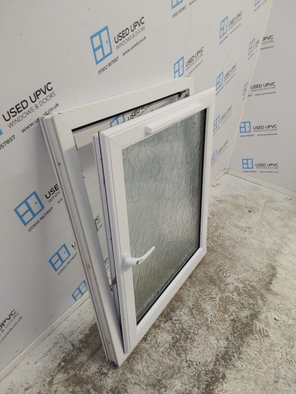 Used White Upvc Tilt And Turn Window 900mm x 1055mm C5018 - Image 4