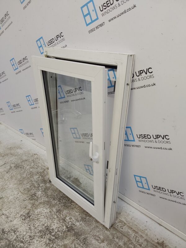 Used White Upvc Tilt And Turn Window 635mm x 1035mm C2022 - Image 4