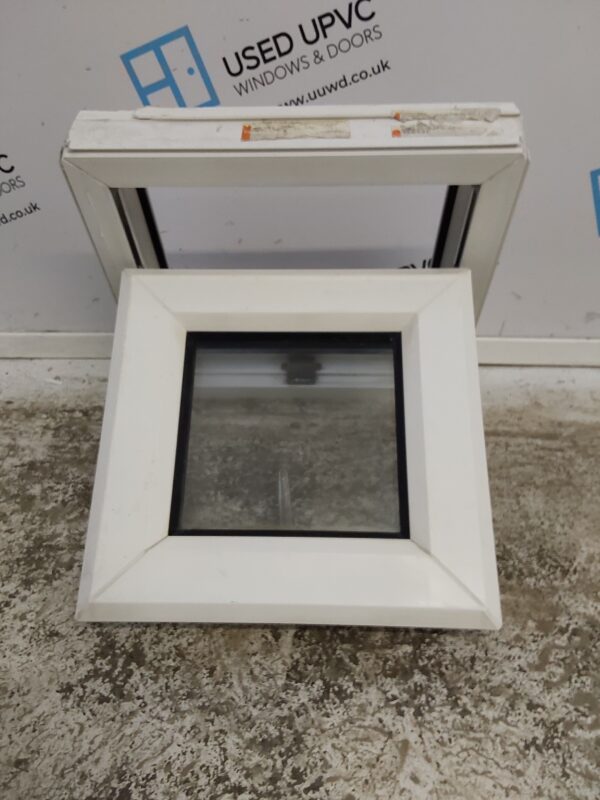 Used White Upvc Window 440mm x 415mm W0213 - Image 3