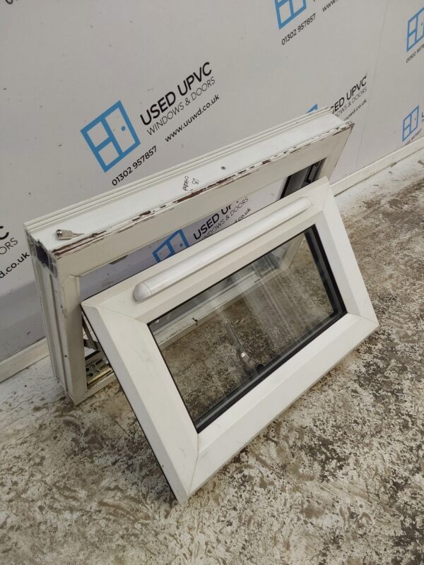 Used White Upvc Window 625mm x 415mm W0240 - Image 4