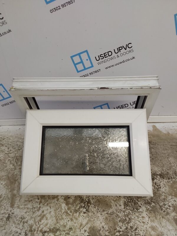 Used White Upvc Window 605mm x 415mm W0386 - Image 4