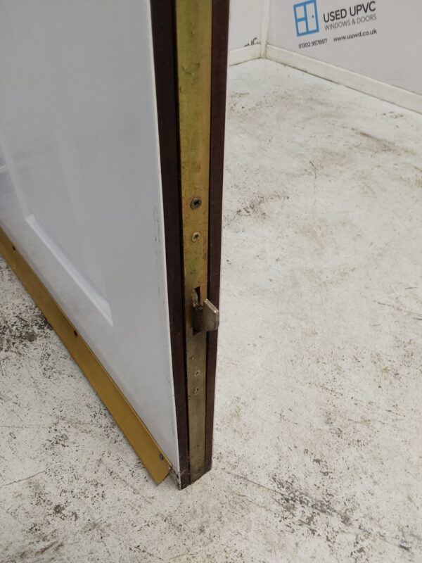 Used White Composite Back Door 905mm x 2050mm 0481 - Image 6