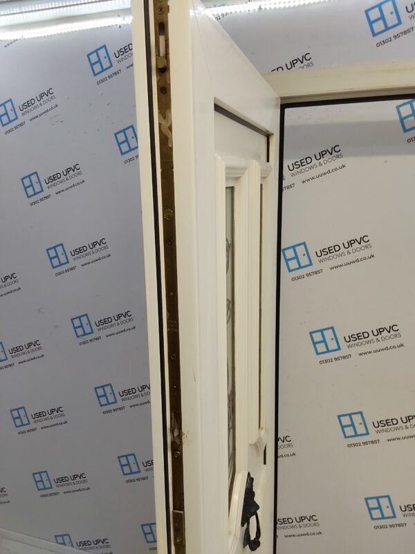 Used White Upvc Back Door 900mm x 2040mm C6020 - Image 4