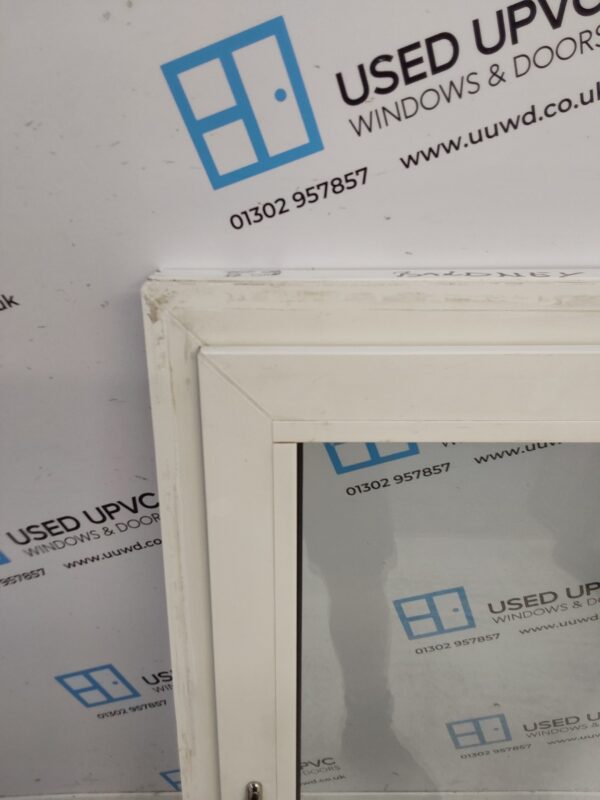 Used White Upvc Tilt And Turn Window 640mm x 1085mm C2062 - Image 8