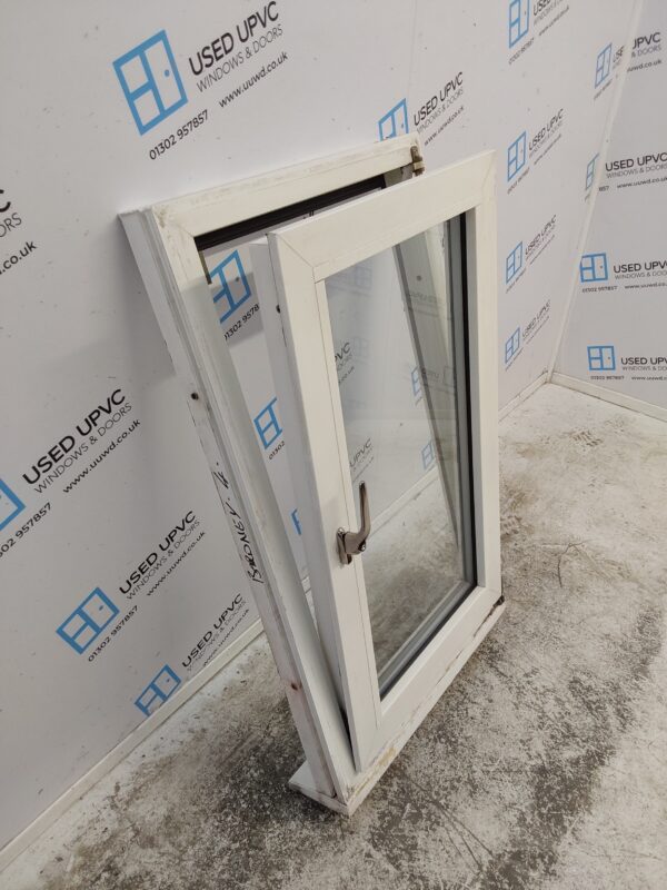 Used White Upvc Tilt And Turn Window 640mm x 1085mm C2062 - Image 3