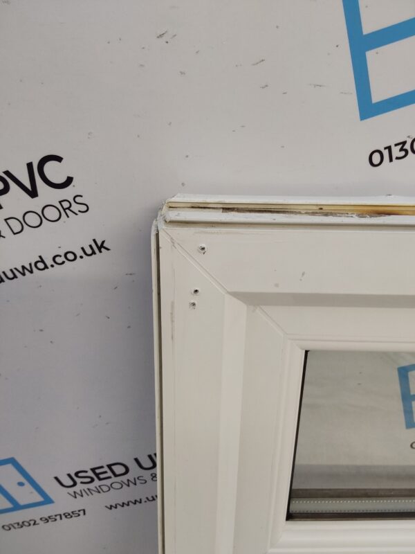 Used White Upvc Window 700mm x 1105mm W0349 - Image 4