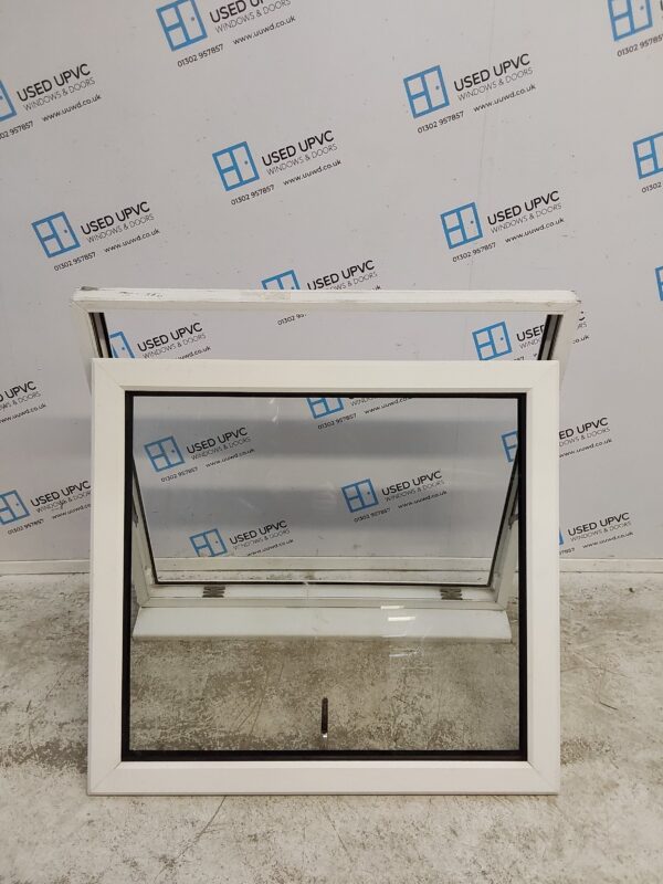 Used White Upvc Window 1020mm x 965mm LW0116 - Image 2