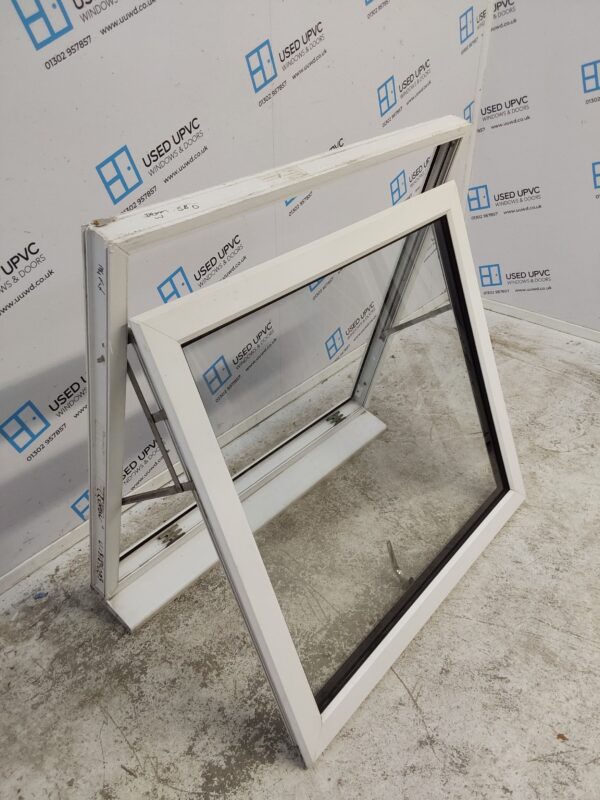 Used White Upvc Window 1020mm x 965mm LW0116 - Image 3