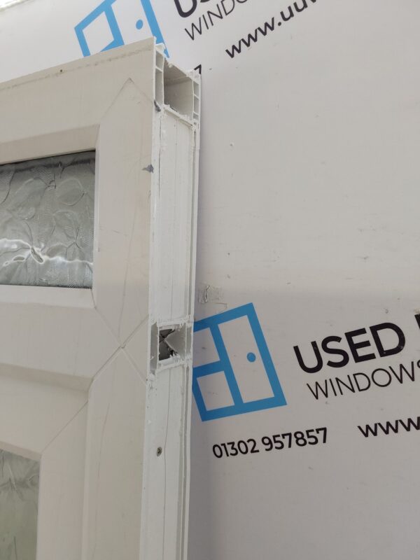 Used White Upvc Front Door And Toplight 930mm x 2255mm 0649 - Image 4