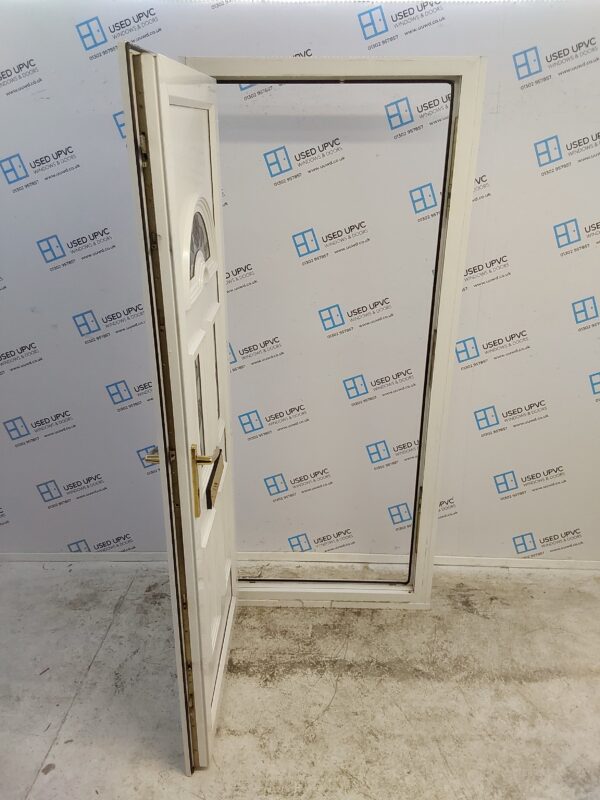 Used White Upvc Front Door 920mm x 2080mm (reduce to 880mm) 0637 - Image 3