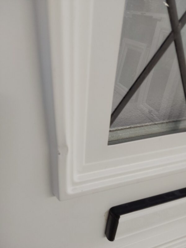 Used White Upvc Front Door 920mm x 2055mm 0561 - Image 4