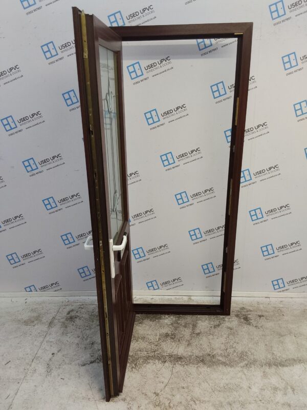 Used Woodgrain Upvc Front Door 840mm x 2025mm 0548 - Image 3