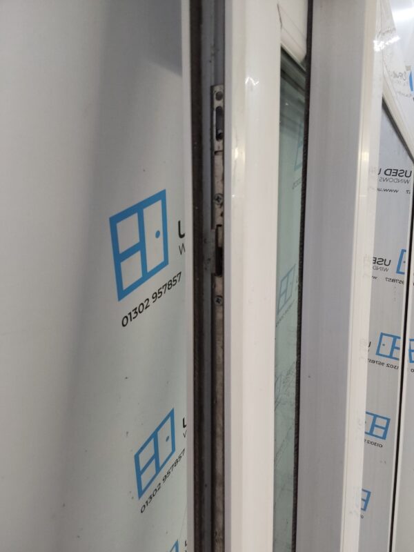 Used White Upvc Sliding Patio Door 2405mm x 2040mm EA3 - Image 8