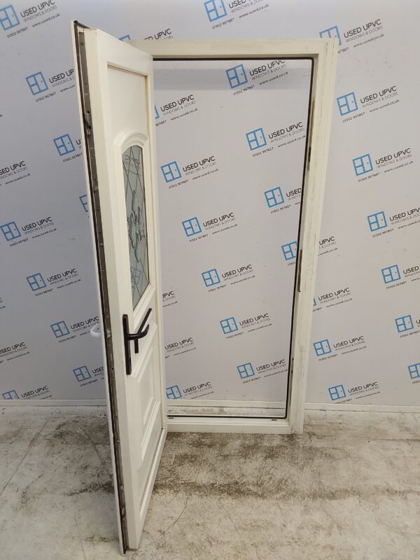 Used White Upvc Front Door 920mm x 2080mm (reduce to 880mm) 0426 - Image 3