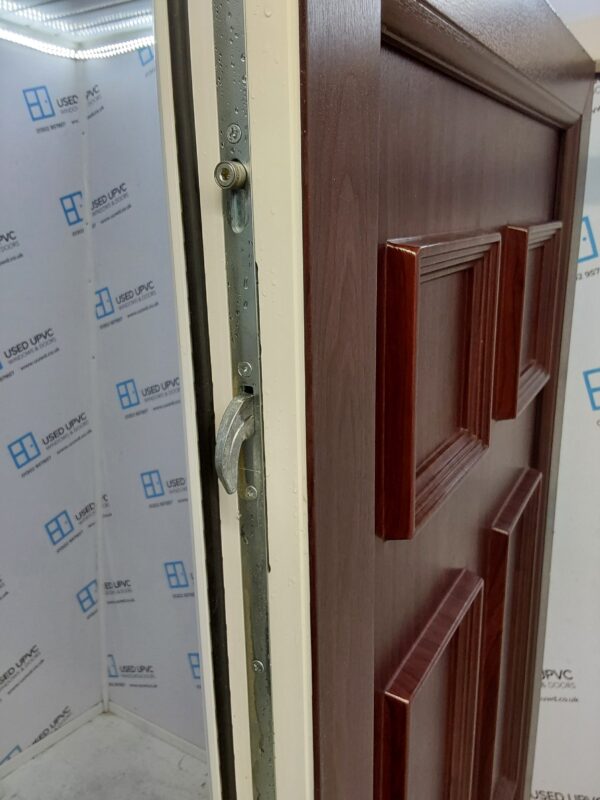 Used Rosewood Upvc Front Door 895mm x 2095mm 0247 - Image 6