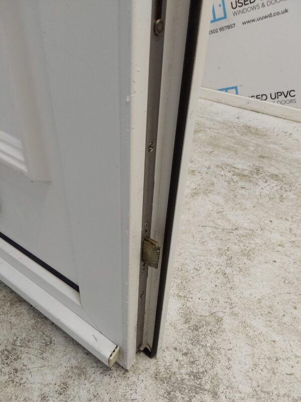 Used White Upvc Front Door 930mm x 2040mm 0243 - Image 10