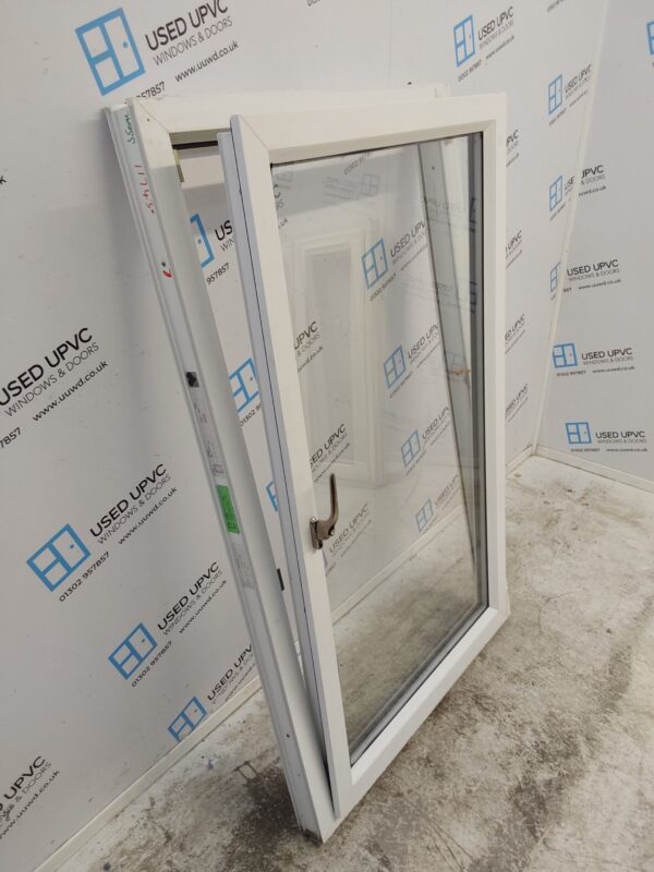 Used White Upvc Tilt And Turn Window 905mm x 1470mm (Reduce To 890mm) LW0098 - Image 4