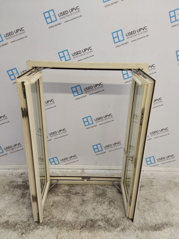 Used Cream Upvc Window 910mm x 1165mm LW0106 - Image 2