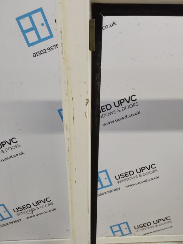 Used White Upvc Tilt And Turn Window 890mm x 1090mm C5018 - Image 5