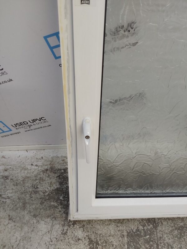 Used White Upvc Tilt And Turn Window 890mm x 1090mm C5001 - Image 8