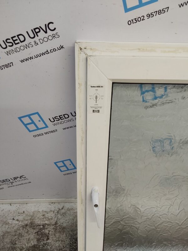 Used White Upvc Tilt And Turn Window 895mm x 1080mm C5028 - Image 8