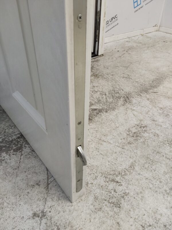 Used White Composite Back Door 890mm x 2035mm 0573 - Image 8