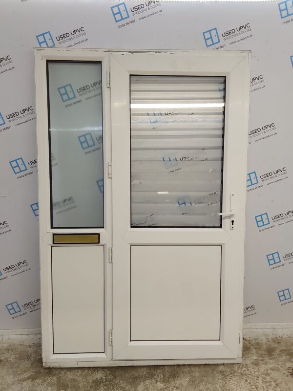 Used White Upvc Front Door And Side Panel 1360mm x 2080mm DS016 - Image 2