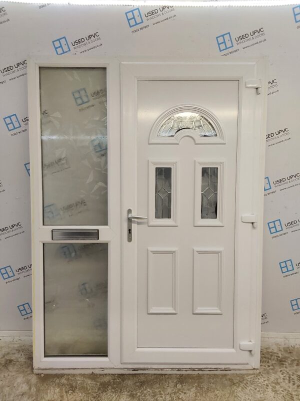 Used White Upvc Front Door And Side Panel 1520mm x 2075mm (Reduce To 1485mm) DS018 - Image 2