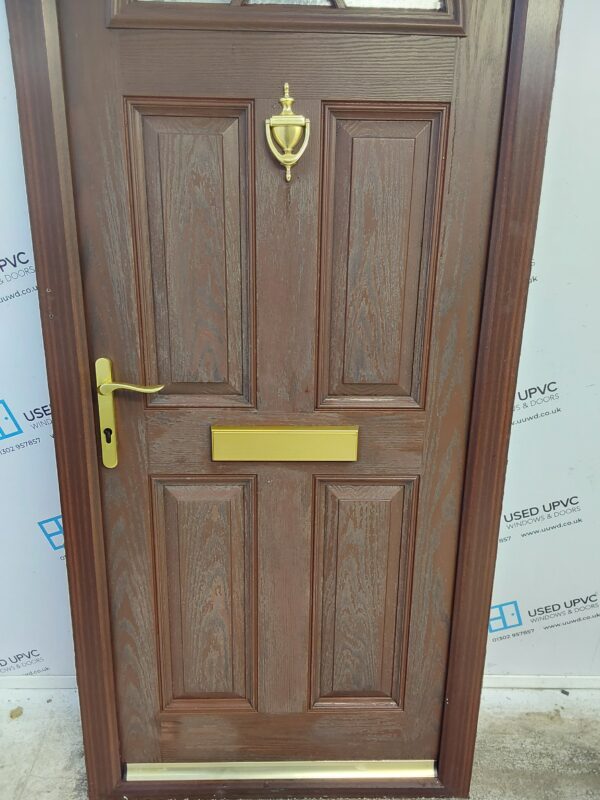 Used Rosewood Composite Front Door 915mm x 2090mm C7D056 - Image 7