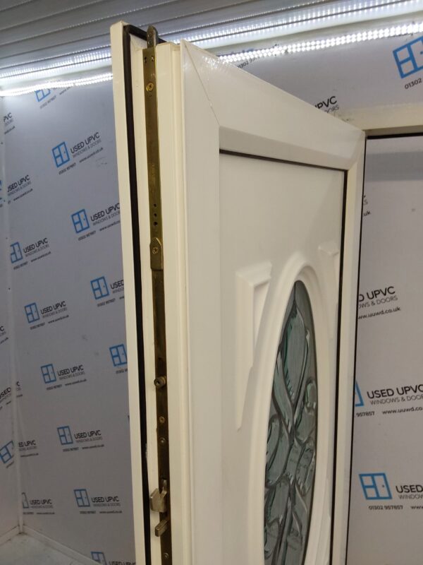 Used White Upvc Front Door 910mm x 2070mm (reduce to 895mm) C6013 - Image 4